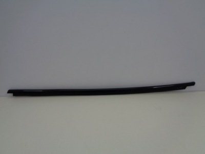 Bmw 1 f40 молдинг уплотнитель дверь левый задняя фото №1