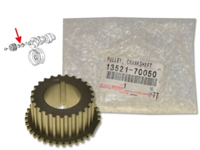 Колесо зубчасте вала колінчастого 13521-70050 оригінальний номер toyota lexus is фото №1