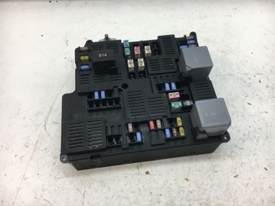 Volvo xc90 ii коробка запобіжників 31473771 фото №1