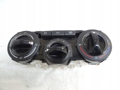 Peugeot 208 i панель кондиціонера do фото №1