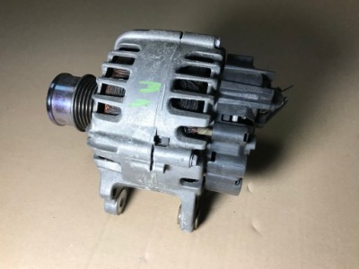 Vw audi saet 1.4 tsi генератор 04e903021n фото №1