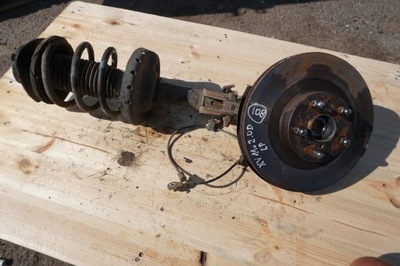 Subaru xv gp амортизаторна стійка поворотний кулак амортизатор лівий фото №1