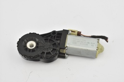 MOTOR REGULACIÓN APOYACABEZA IZQUIERDO 0390207087 W177  