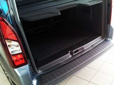 Накладка na бампер peugeot partner 2008-2018 фото №1