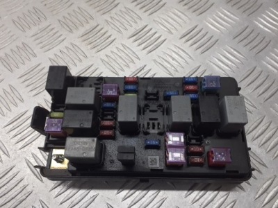 Коробка предохранителей chevrolet aveo t250 1.2 96651644 фото №1