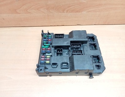 Коробка модуль bsi peugeot 307 9651197580a фото №1
