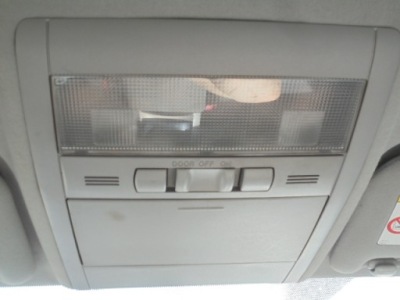 Toyota prius ii xw20 лампа освітлення салону 03-09 5d фото №1