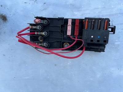 Mercedes w251 коробка предохранителей 1394841 фото №1