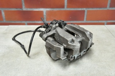 Суппорт прижим тормозной правый задняя bmw 5 g60 g61 7 g70 x3 g45 фото №1