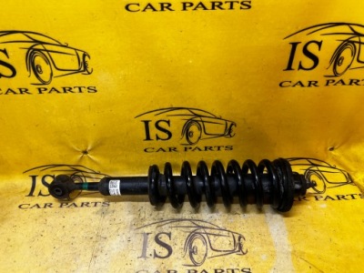 Амортизатор перед передний правый toyota hilux viii 2.4d d4d фото №1