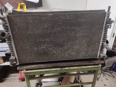 Комплект радиатор вентилятор w169 a1695000604 фото №1