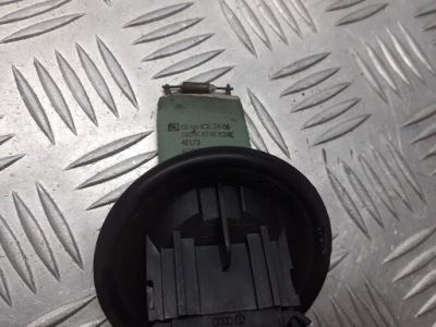 Резистор резистор вентилятор vw fox 6q0959263 фото №1