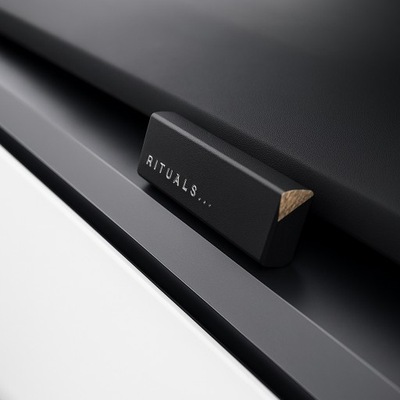 Кронштейн na ароматизатор rituals – tesla model 3 фото №1