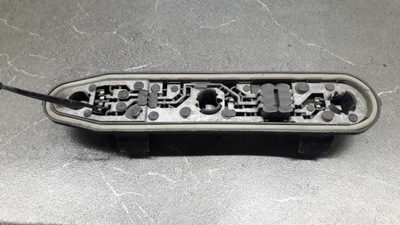 962796 PIEZA INSERTADA FAROS DERECHA PARTE TRASERA NISSAN VANEETE  