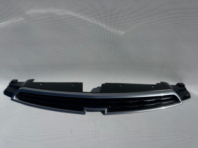 Chevrolet cruze j300 рестайлінг  решітка радіатора решітка  перед фото №1