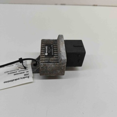 Свечи зажигания зажигания renault koleos i hy_ 9640469680 28925848 2.0l 110kw 2008 фото №1