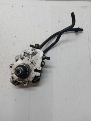 Насос впрыскная mercedes w169 2.0 cdi 0445010120 фото №1