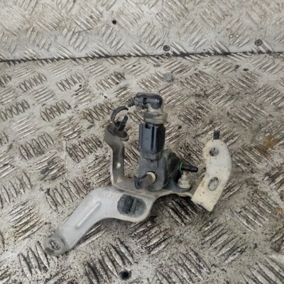 Клапан вакуумa peugeot 308 фото №1