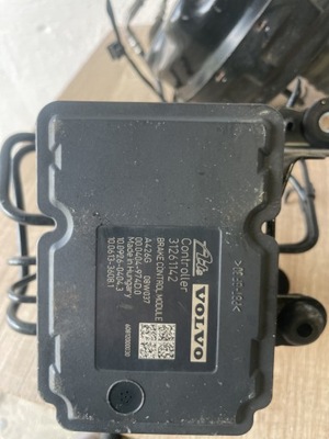 Volvo v70 iii насос abs 31261142 фото №1