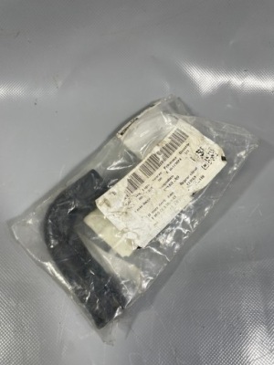 Шланг elastycznny радиатора renault 8200173024 фото №1