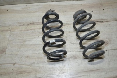 Bmw оригінальний номер 1096302 пружини підвіска фото №1