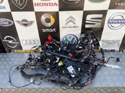 Tesla model s електропроводка салону eu. 2017r. 1004417 фото №1