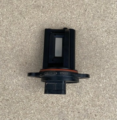 Расходомер воздуха scania r 1774004 фото №1