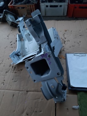 Четверть лонжерон правая перед 308 фото №1