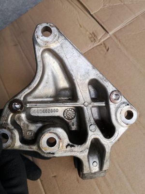 Кронштейн опора полуось peugeot 9680482880 фото №1