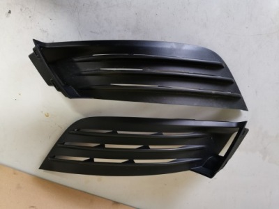 Решітка бампера заглушка права ліва megane iv 16- фото №1