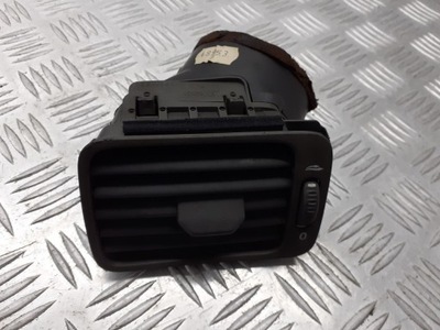 Решітка ліва обдув volvo s80 130082001 фото №1