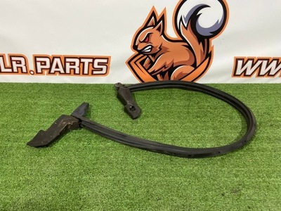 Прокладка капот задній range rover sport l494 cpla-16k816-ac фото №1