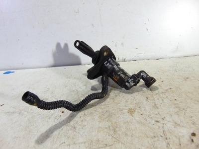 Помпа сцепления smart forfour i 1.1 a4542900004 фото №1