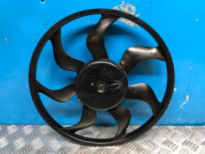 Renault clio v 1,5 dci вентилятор радіатора вентилятор a18111501a фото №1