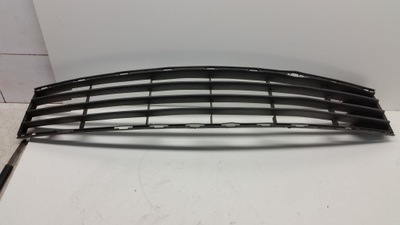 Решётка средняя бампера перед renault clio iii 05-12 1859429s16 фото №1