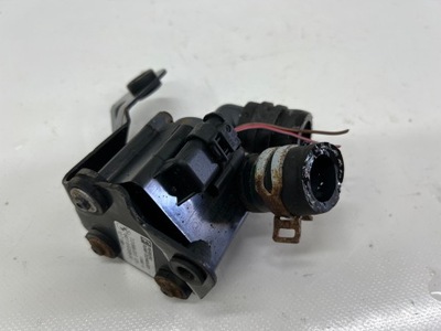 BMW F10 F11 PRIDĖTINĖ SIURBLYS VANDENS 9167206 9167207 