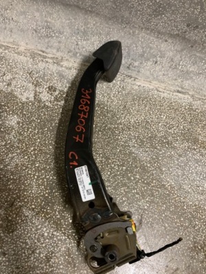 Volvo xc90 педаль тормоза пиротехнический 31687067 фото №1