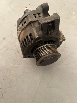 Honda accord vii 7 2,2 генератор 104210-3911 фото №1