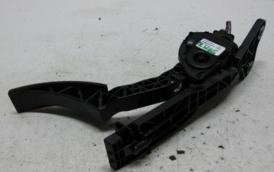 Mercedes ml w166 3.0 cdi 12r педаль газа a1663000004 фото №1