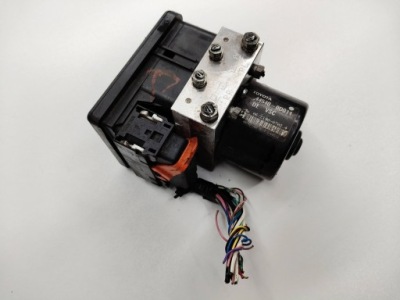 Насос abs toyota yaris ii 44540-0d011 фото №1
