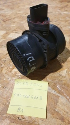 Витратомір audi оригінальний номер 074906461b фото №1