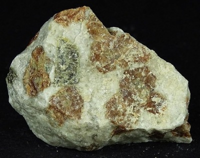 GRANAT W WOLLASTONICIE - NAMIBIA - SUROWY - 435 -