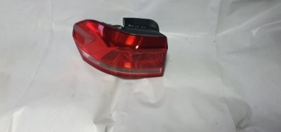 Лампа задній задня ліва vw touran 5ta945095a фото №1