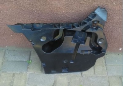 Bmw 5 f11 кронштейн направляющая бампер левый задняя 7207111 фото №1