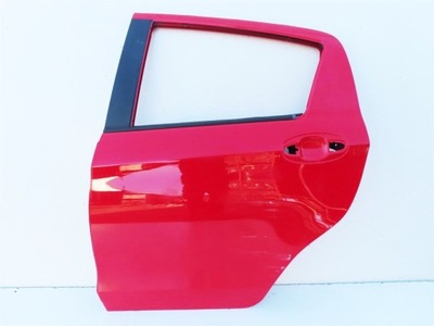 DE PUERTA PARTE TRASERA IZQUIERDA TOYOTA YARIS 3 5 DE PUERTA 2011-2017 AÑO 3P0 ROJA  