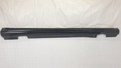 Mercedes a-klasa w176 amg молдинг порог правая фото №1