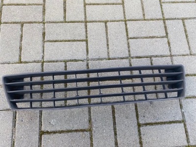 VOLKSWAGEN GOLF V PLUS CENTRAL DEFLECTOR BUMPER 5M0853677  