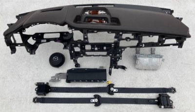 Mazda cx30 nić панель приладів панель приладів консоль подушки безпеки ремені фото №1