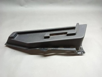 Skoda superb iii 3v защита полка багажника правая фото №1