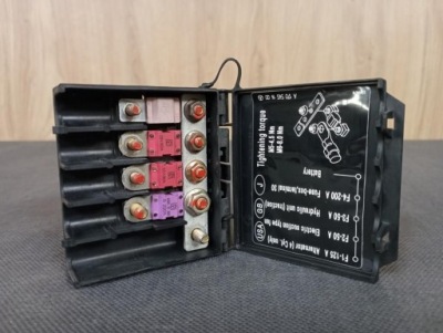 Mercedes slk r170 lift корпус коробка предохранителей распределитель фото №1